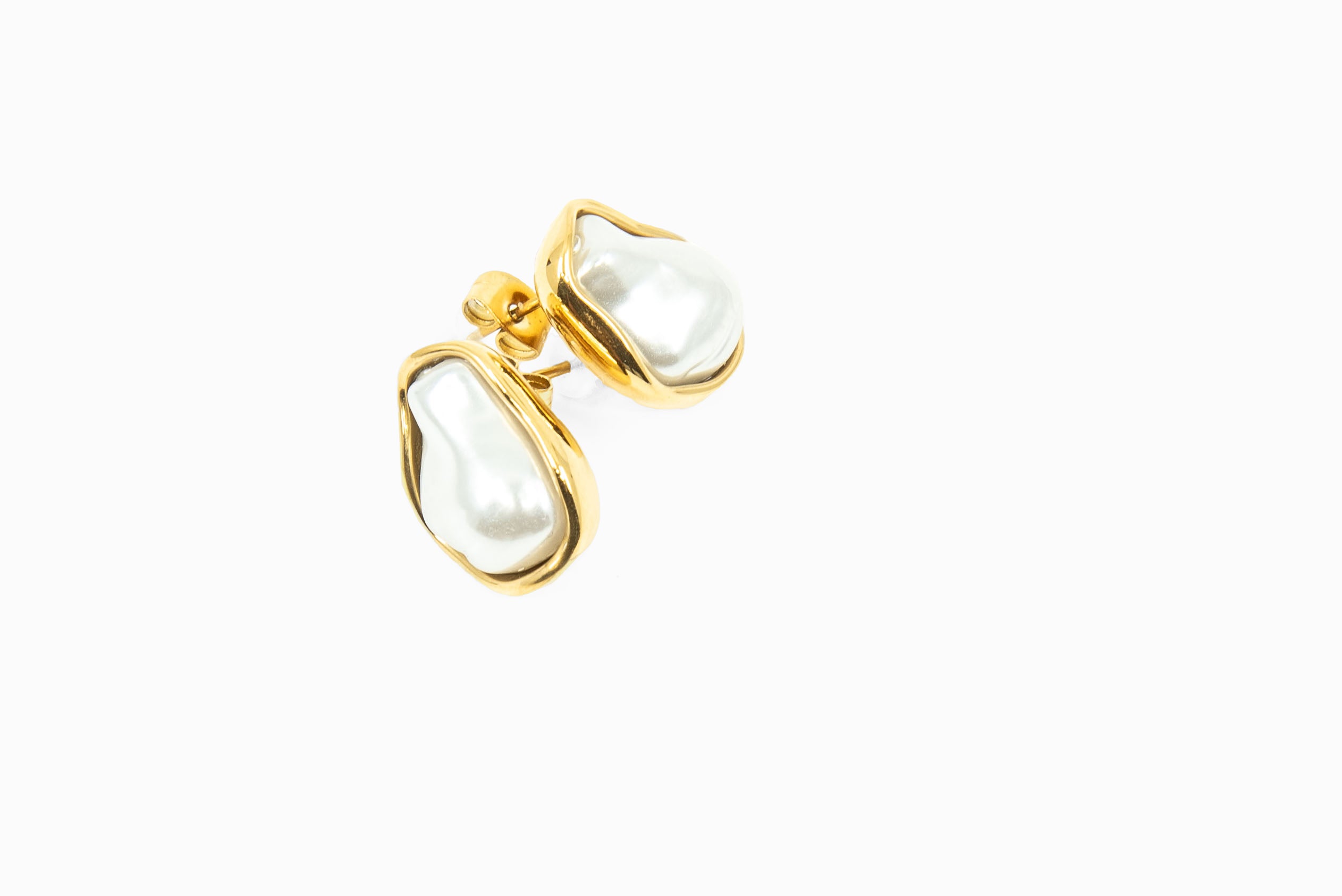 Aros Irregulares Dorado con Piedra Blanca Acero Inoxidable
