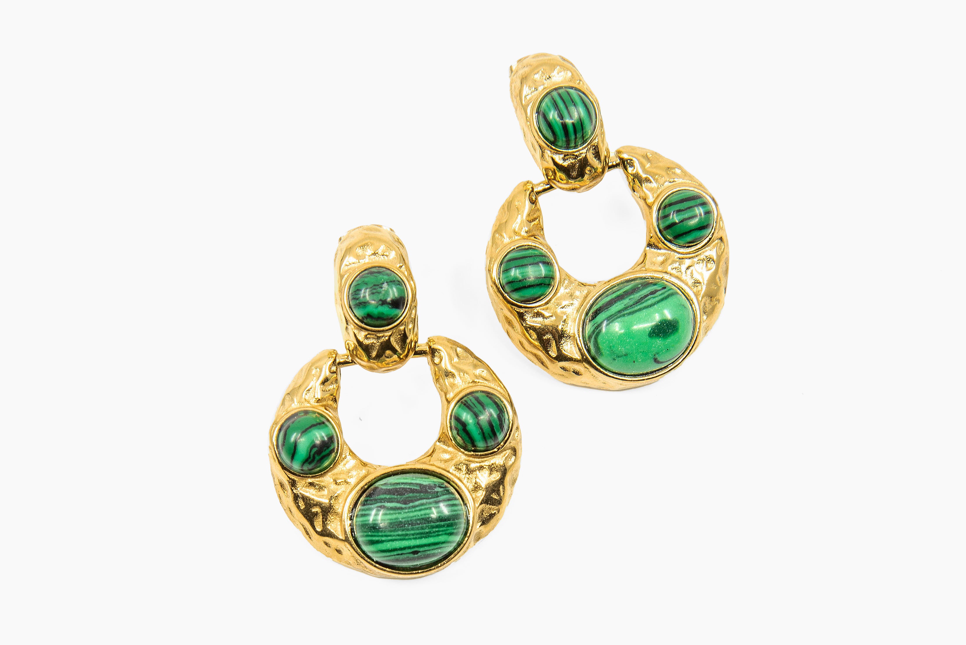 Aros Dorados Redondos con Verde