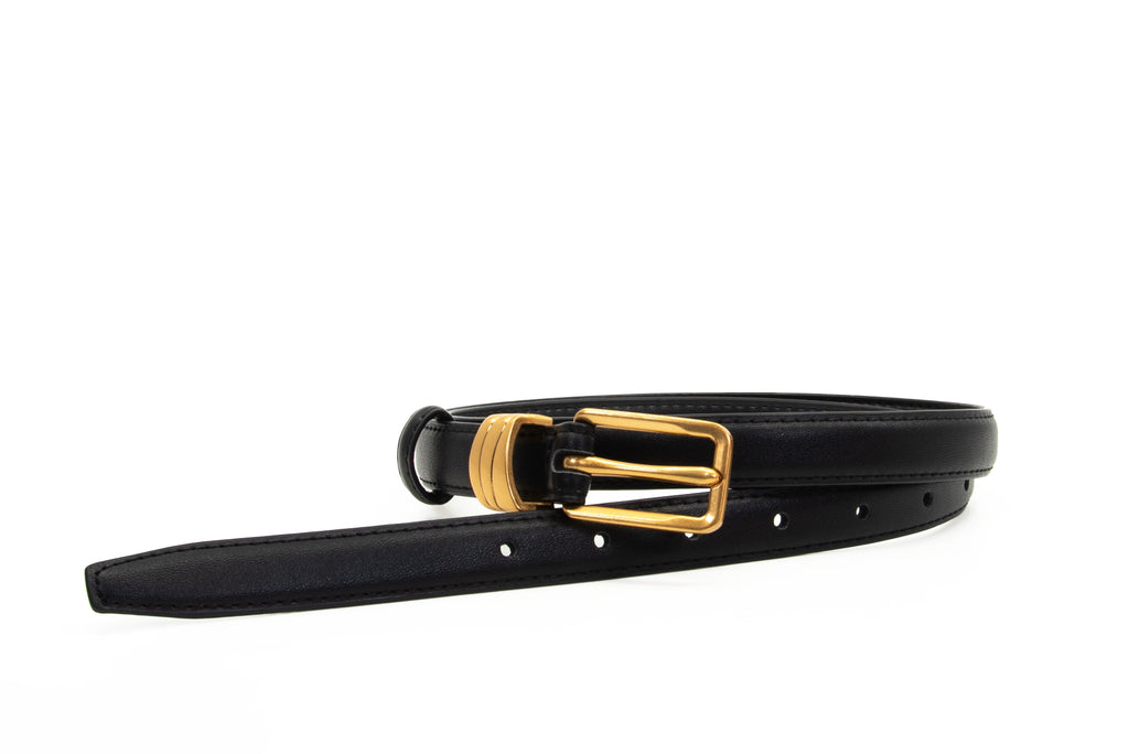Cinto Clasico Liso con Hebilla Dorada