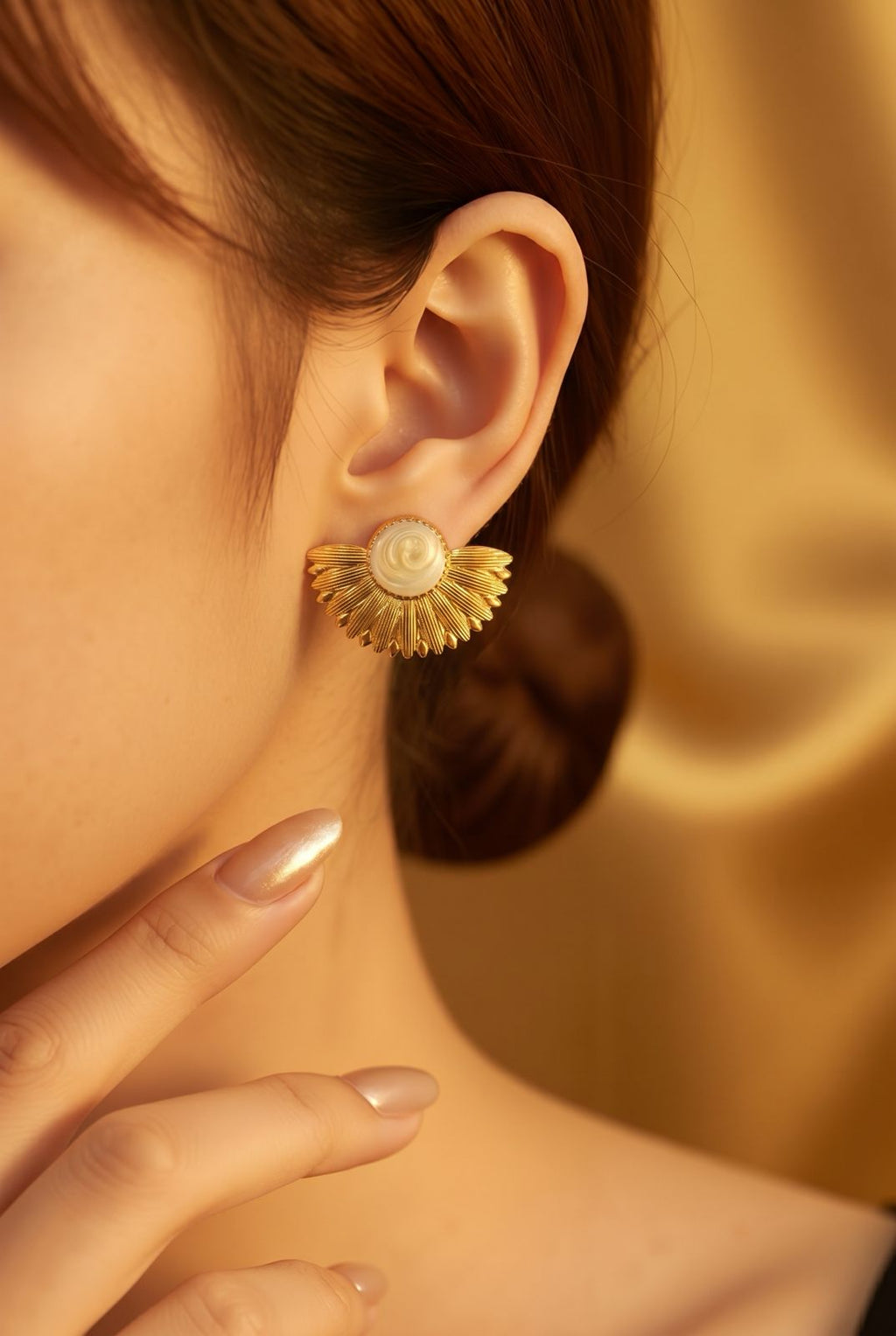 Aros Glamore Capri White & Gold