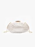 Clutch Perlado con Detalles en Dorado